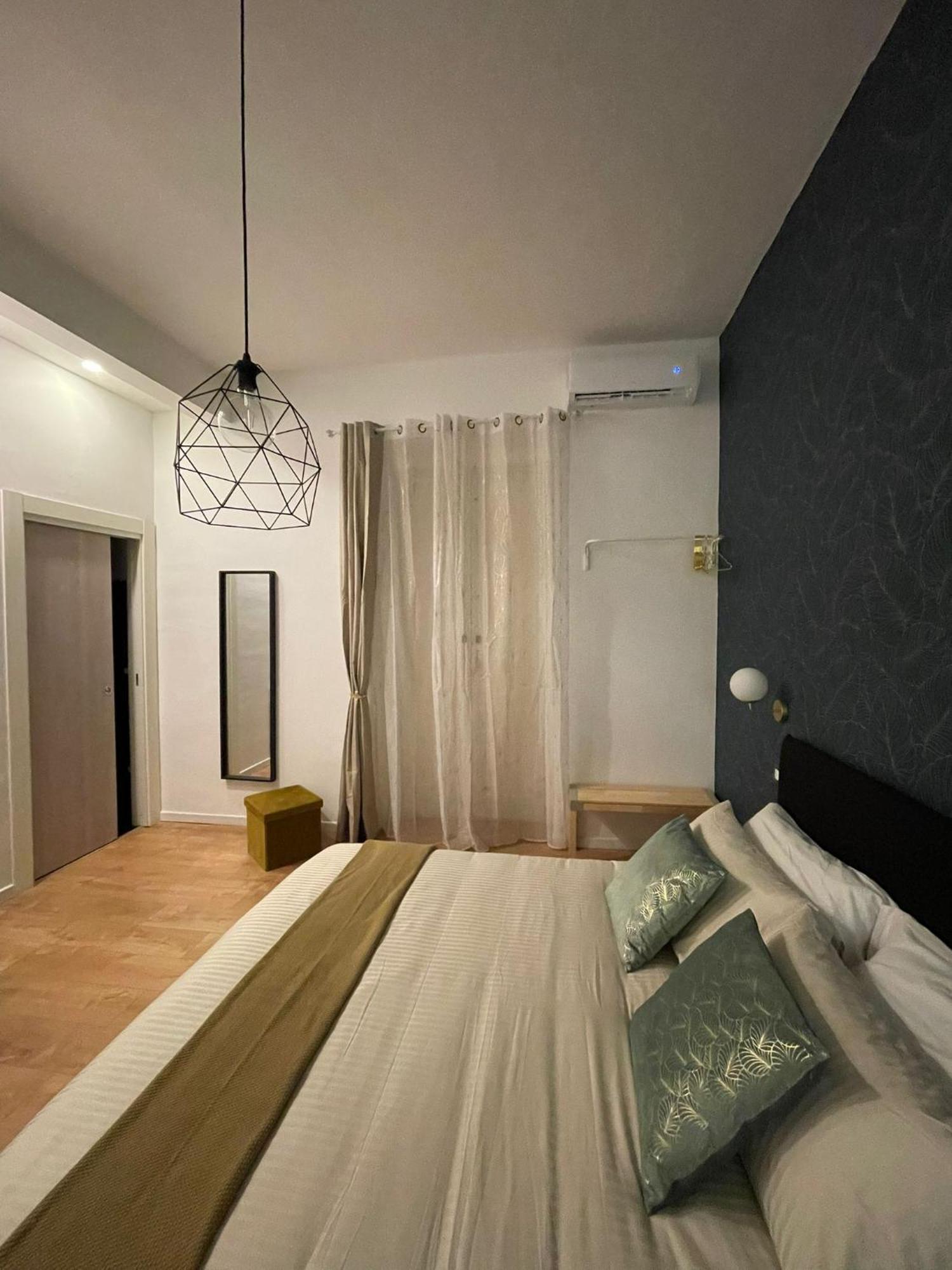 Hotel La Citta Di Pulcinella Napoli Esterno foto
